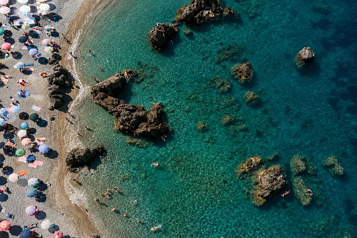 La scogliera dell'Ajinella