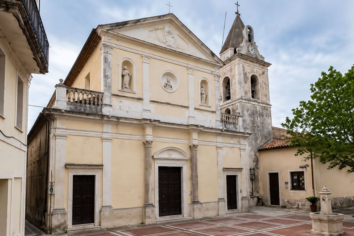 Chiesa San Pietro Apostolo