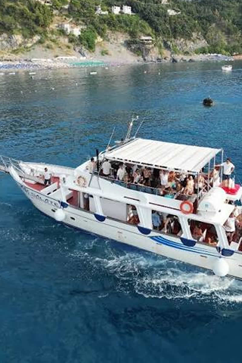 Escursioni in barca all'Isola Dino e Arcomagno