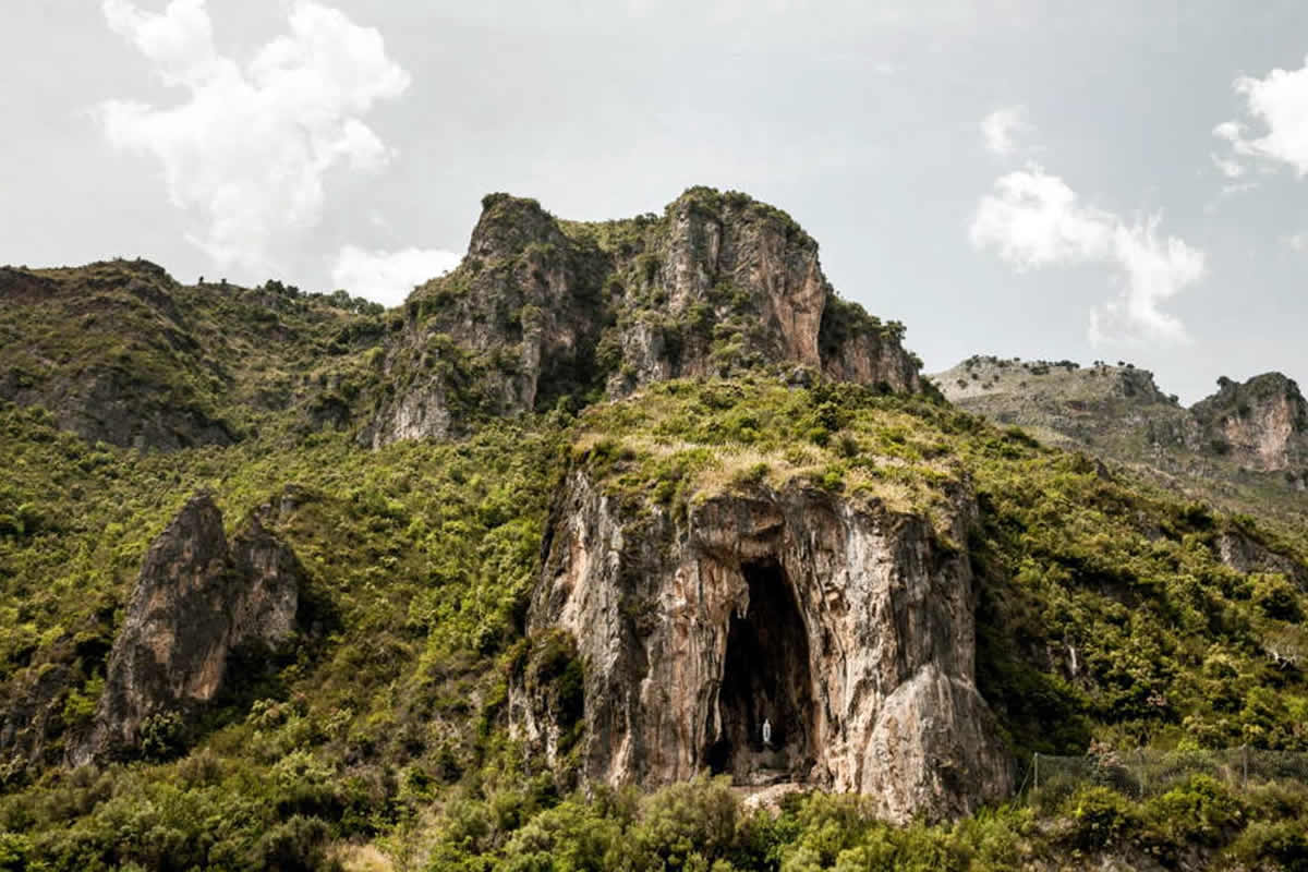 Grotta della Madonna di Lourdes
